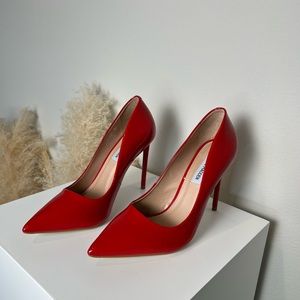 Steve Madden Shoes Steve Madden Red Patent Pointed Toe Pumps